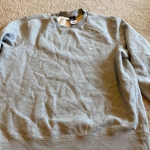 Light grey Nike crew neck